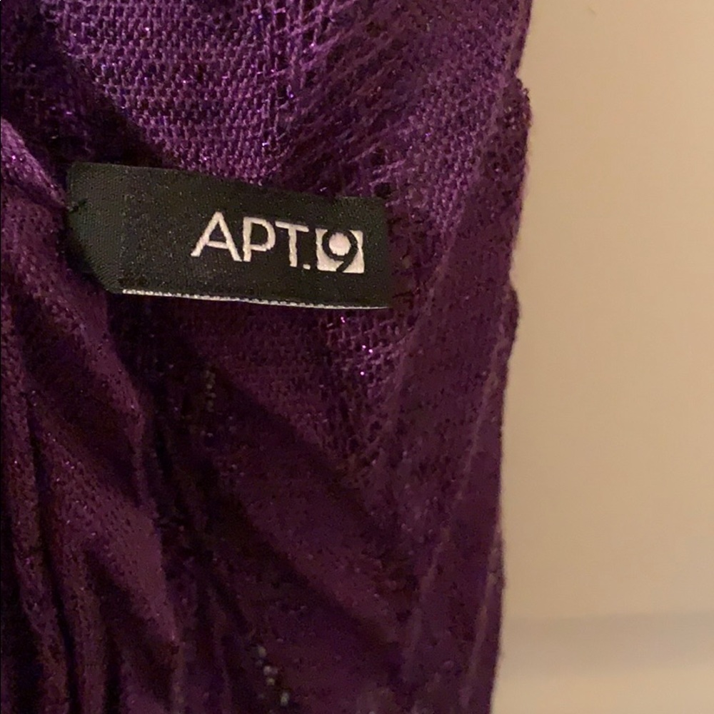 Scarf - Picture 4 of 4